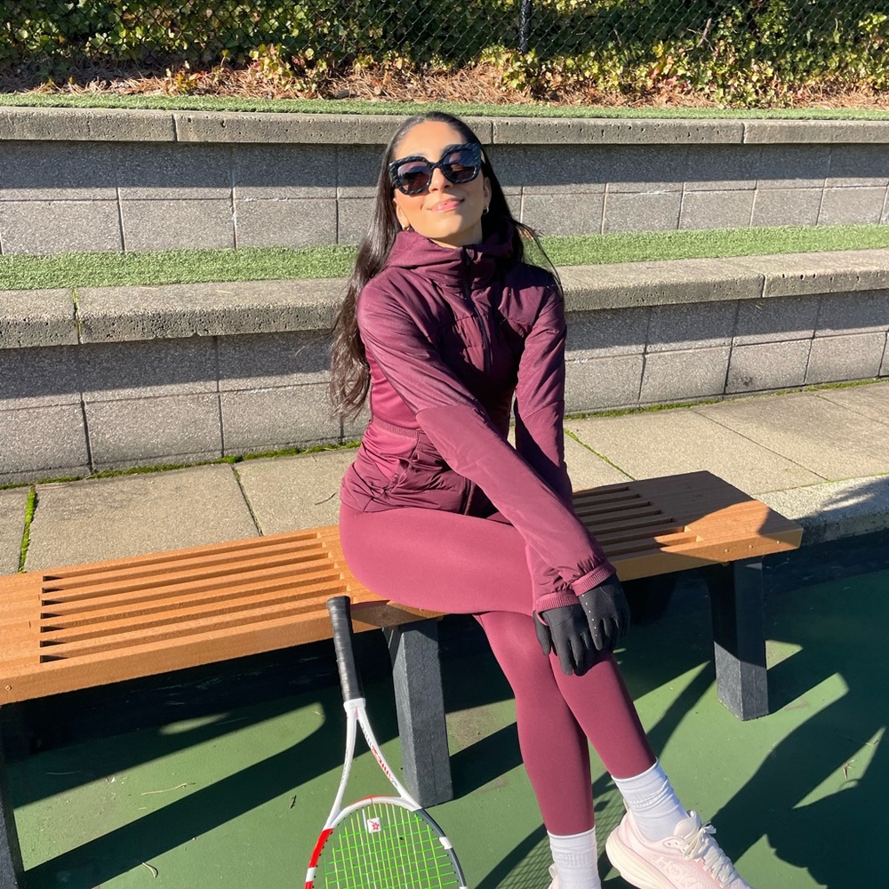 Balenciaga Logomania Square Sunglasses - Black - Picture 3 of 5